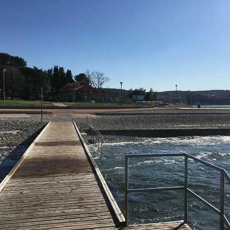 Appartement Svetilnik Izola